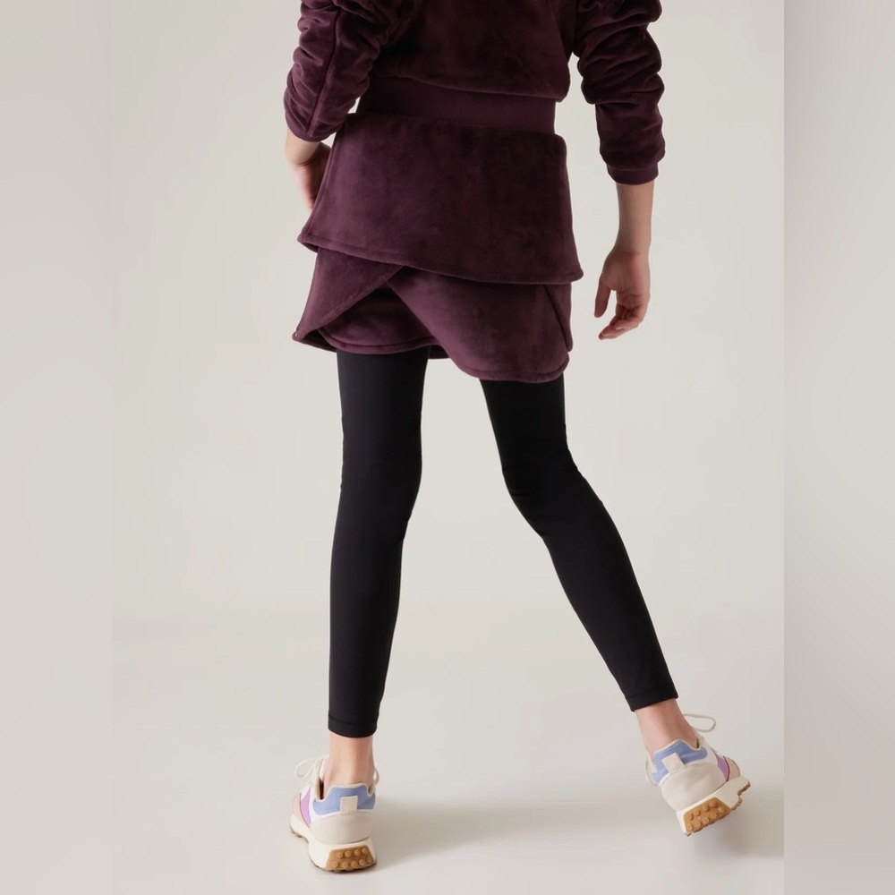 Athleta Girl Feelin Great Skirt in Velvet Plum Size L/14 - Picture 2 of 6